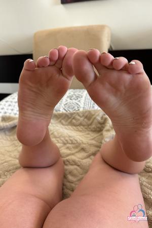 Original 2000 px/ 3000 px