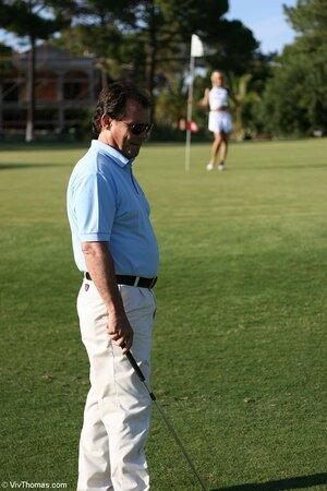 Original 853 px/ 1280 px