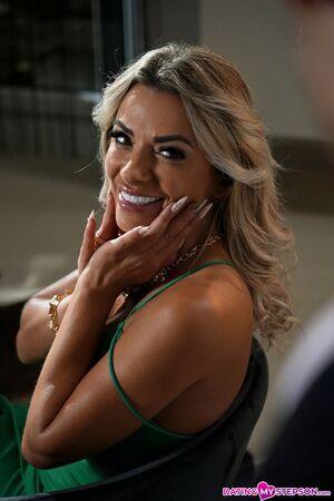 Original 720 px/ 1080 px