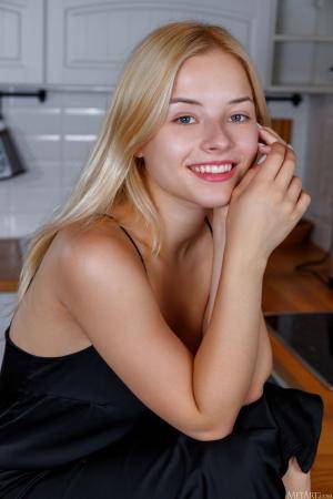 Original 3744 px/ 5616 px