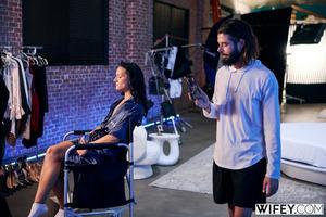 Original 2999 px/ 2000 px