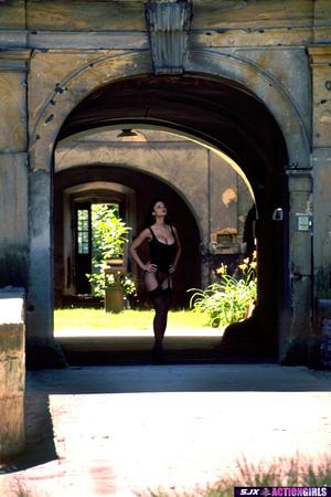 Original 3072 px/ 4608 px