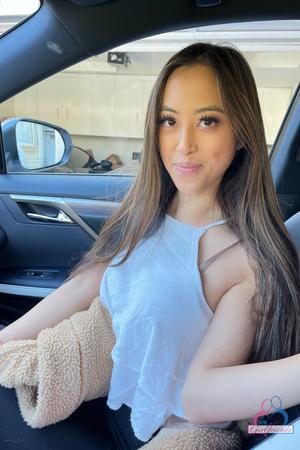 #ATKGirlfriends - Alexia Anders