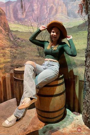 Original 2000 px/ 3000 px