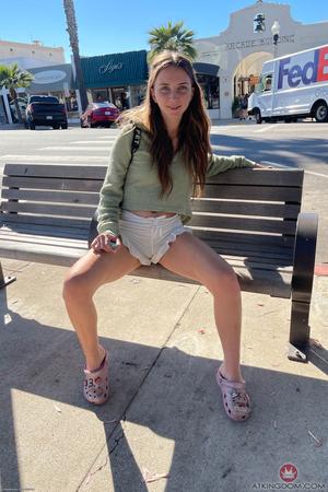 Original 2000 px/ 3000 px