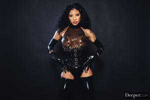 Original 2998 px/ 2000 px