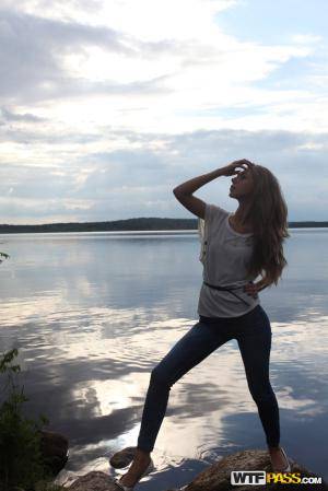 Original 1067 px/ 1600 px