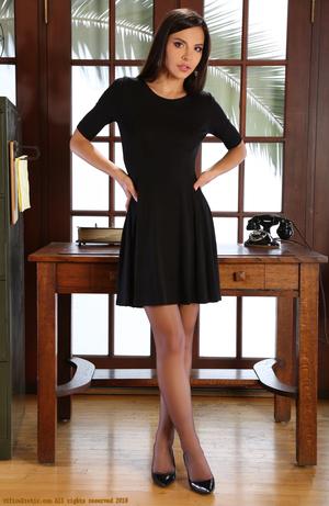 #OfficeErotic Milana Set 1