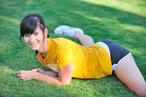 Original 1600 px/ 1064 px