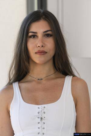 PornFidelity Anya Krey - Amazing Anya (19062020) - 374x_66158173