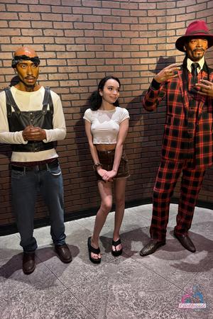 Original 2000 px/ 3000 px