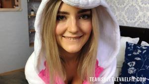 Original 1620 px/ 911 px