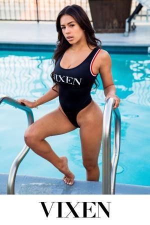 Original 2000 px/ 3000 px