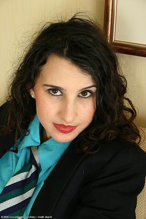 Original 683 px/ 1024 px