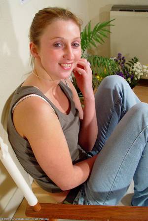 Original 685 px/ 1024 px