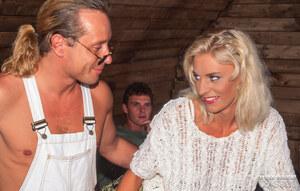 Original 3200 px/ 2035 px