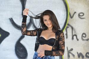 Original 3000 px/ 2002 px