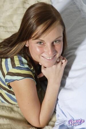 Original 733 px/ 1100 px