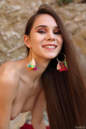 Original 2667 px/ 4000 px