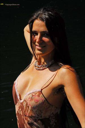 Original 1166 px/ 1742 px