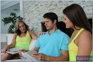 Original 850 px/ 571 px