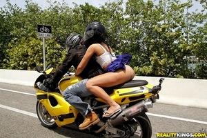 Original 900 px/ 600 px