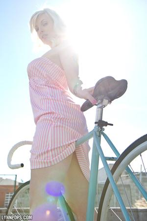 Original 667 px/ 1000 px