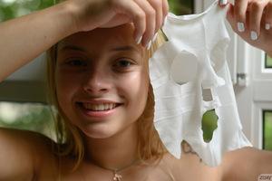 Original 1920 px/ 1277 px