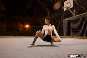 Original 2999 px/ 2000 px