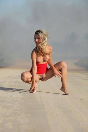 Original 854 px/ 1280 px