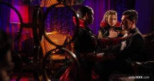 Original 5000 px/ 2637 px