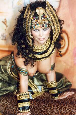 Original 665 px/ 1000 px