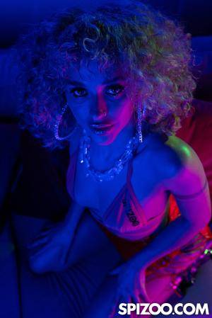 Original 1467 px/ 2200 px