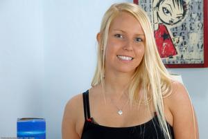 Original 1600 px/ 1071 px