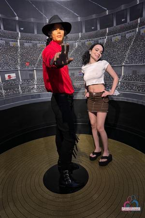 Original 2000 px/ 3000 px