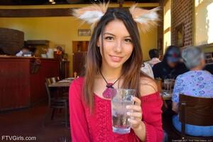 Original 1600 px/ 1064 px