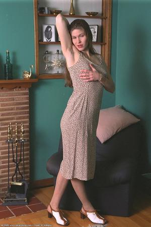 Original 682 px/ 1024 px