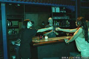 Original 900 px/ 599 px