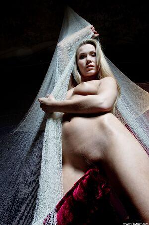 Original 2657 px/ 4000 px