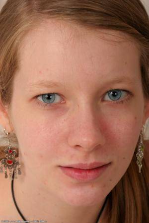 Original 682 px/ 1024 px