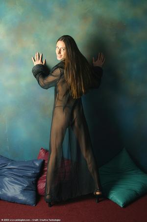 Original 680 px/ 1024 px