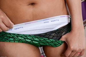 Original 3000 px/ 2000 px