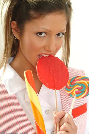 Original 682 px/ 1024 px