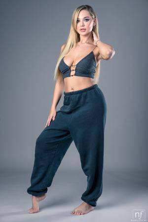 Original 1334 px/ 2000 px