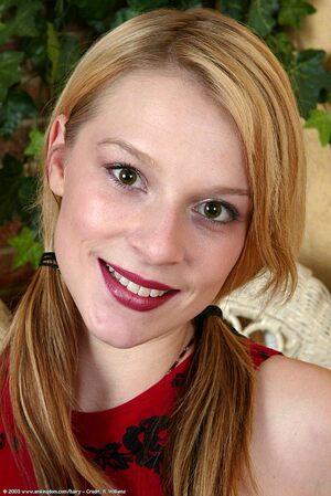 Original 684 px/ 1024 px