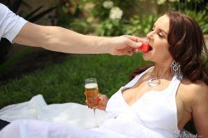 Original 1500 px/ 1000 px