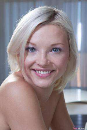 Original 3744 px/ 5616 px