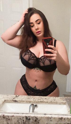 Original 744 px/ 1289 px