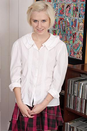 Original 2000 px/ 3000 px