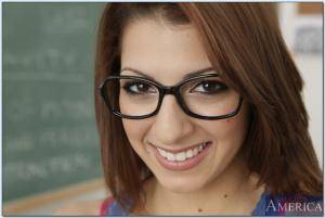 Original 850 px/ 571 px